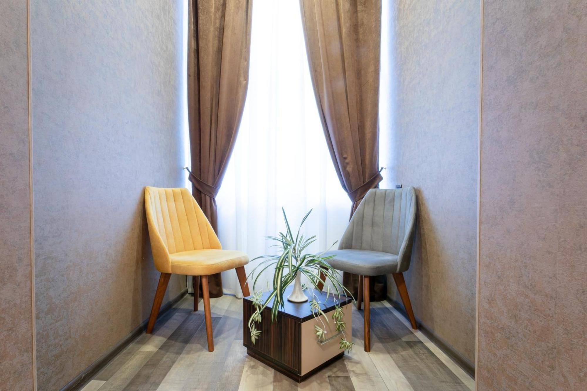Garden Inn Nizami Hotel Baku Exteriör bild