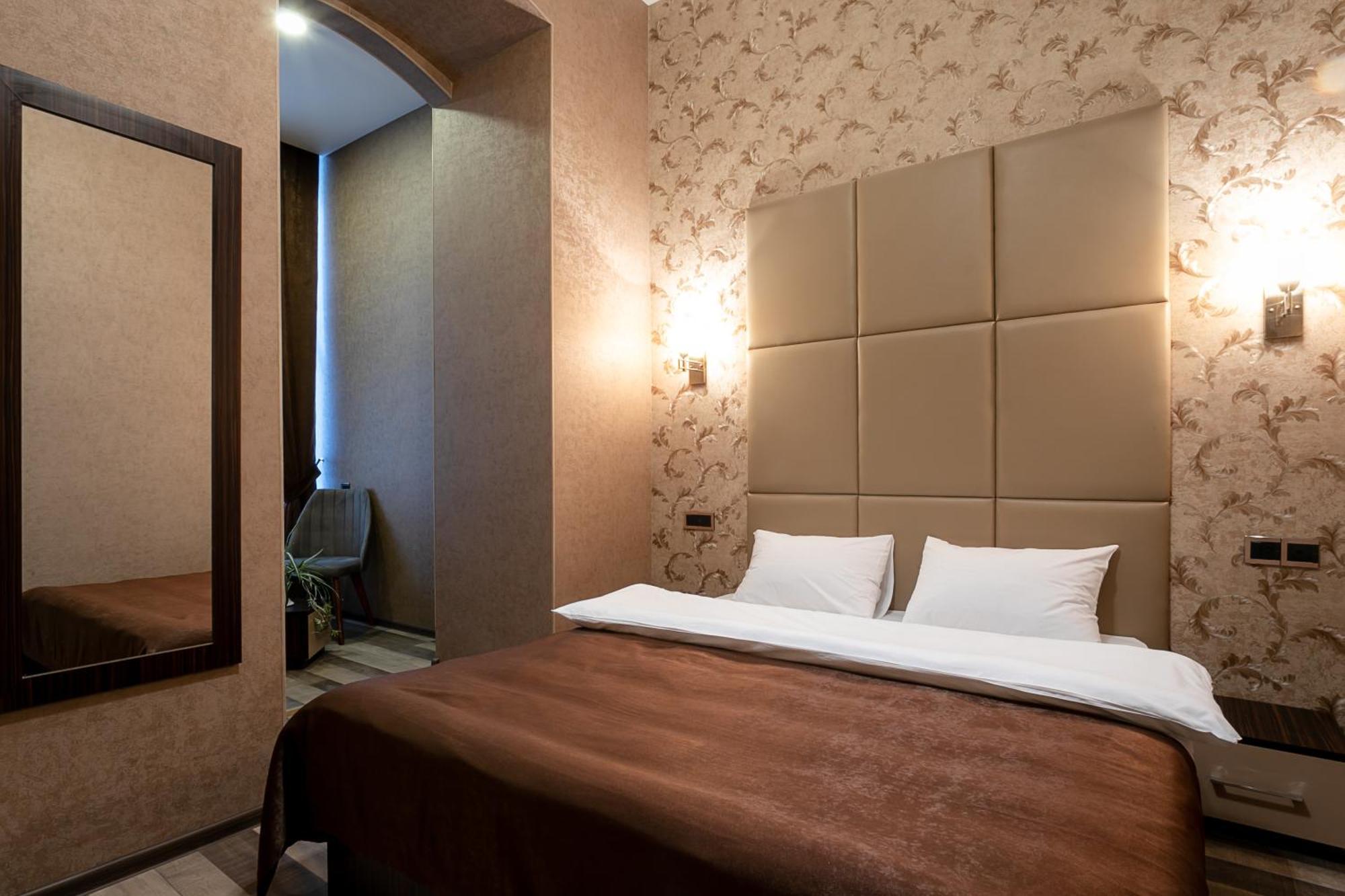 Garden Inn Nizami Hotel Baku Exteriör bild